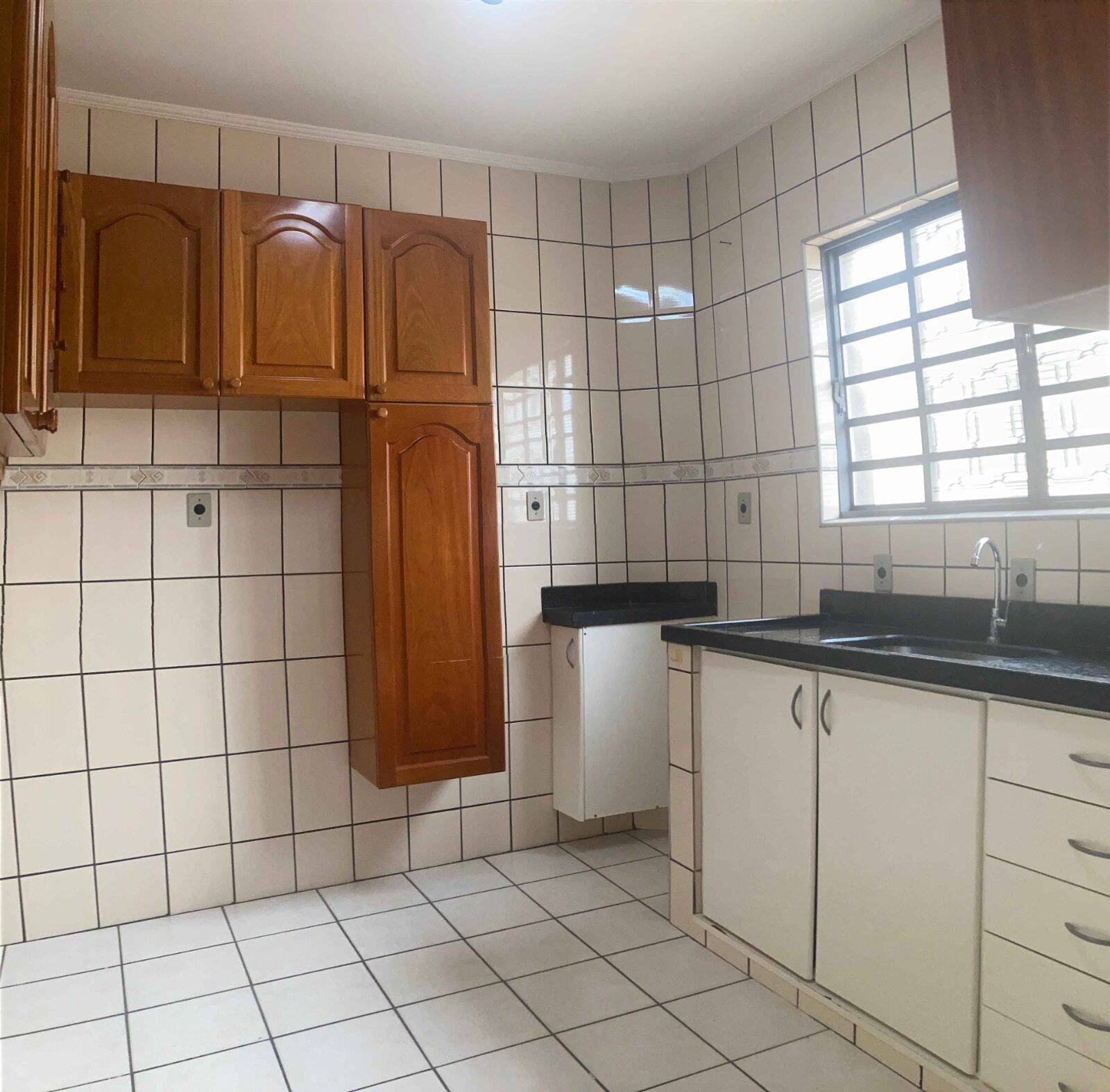 #354 - Apartamento para Locação em Araraquara - SP