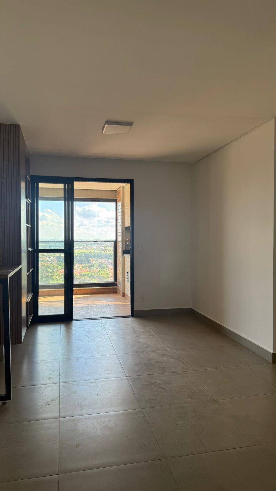 #571 - Apartamento para Venda em Araraquara - SP