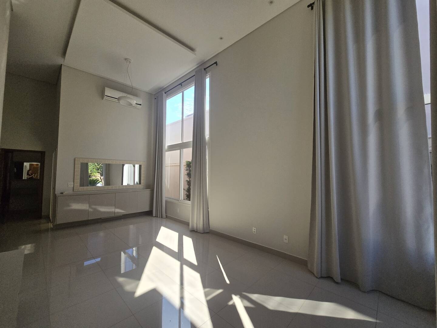 #219 - Casa para Venda em Araraquara - SP