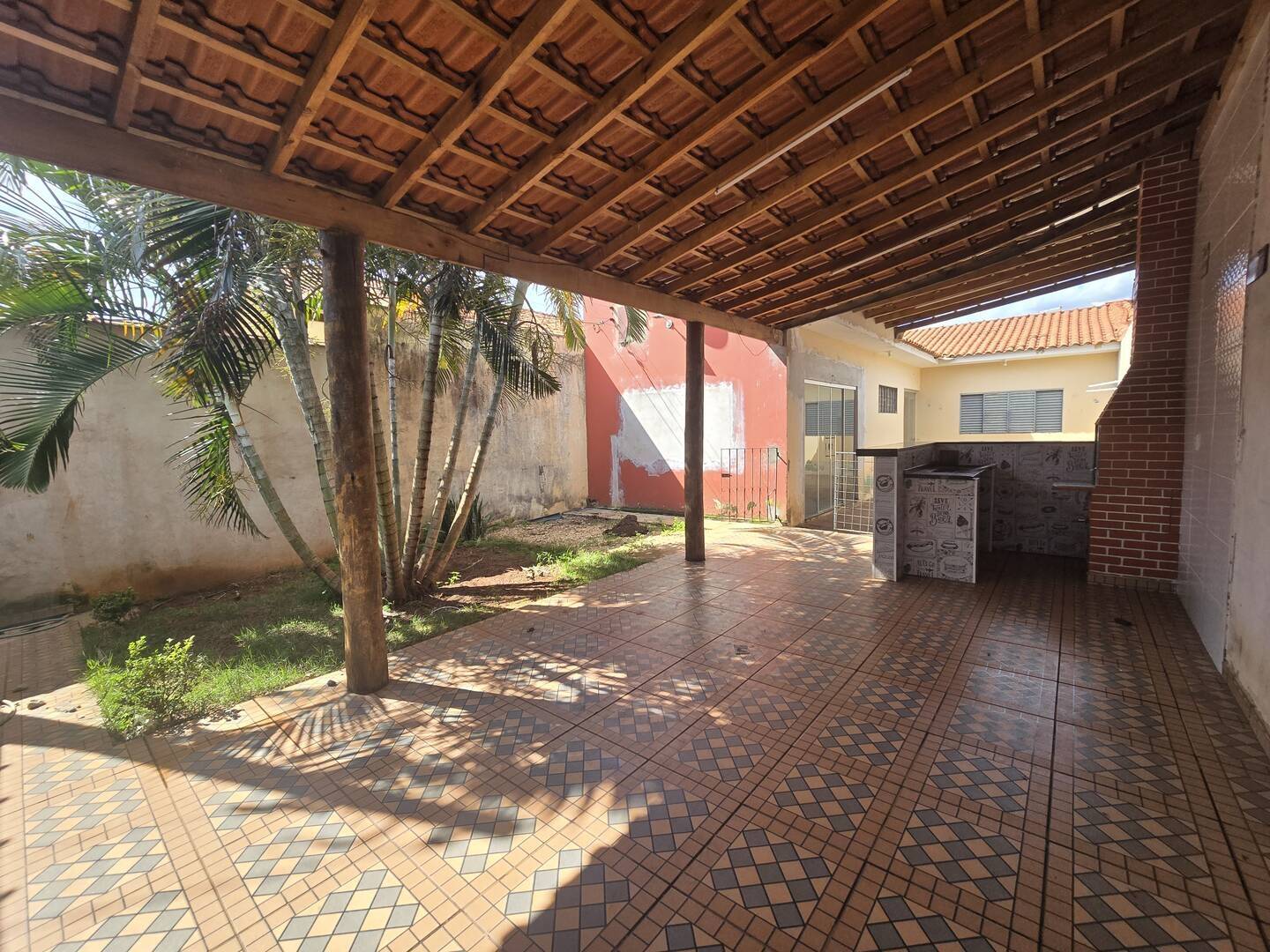 #240 - Casa para Venda em Araraquara - SP