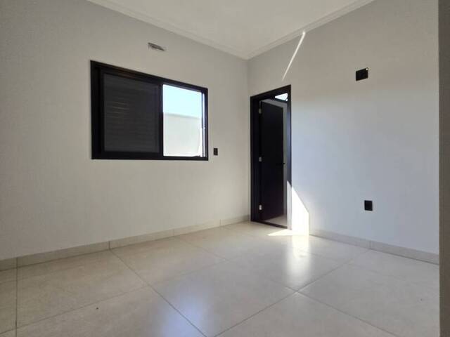 Casa para Venda em Araraquara - 5