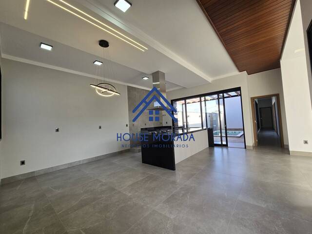 Casa para Venda em Araraquara - 5