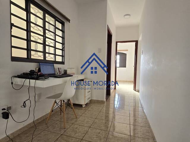 Casa para Venda em Araraquara - 2