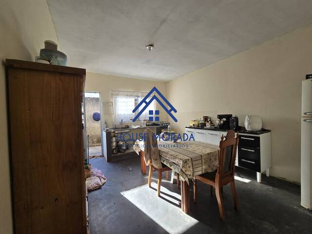 Casa para Venda em Araraquara - 3