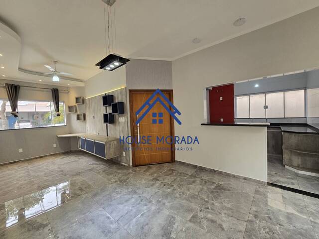 #132 - Casa para Venda em Araraquara - SP