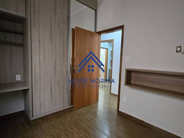 #132 - Casa para Venda em Araraquara - SP