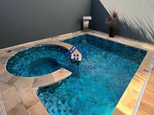 #369 - Casa para Venda em Araraquara - SP