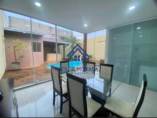 #400 - Casa para Venda em Araraquara - SP