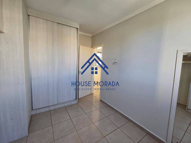Apartamento para Venda em Araraquara - 3