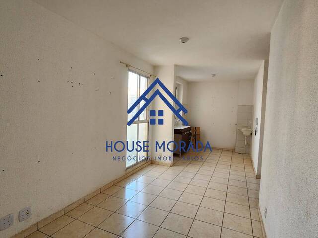 #429 - Apartamento para Locação em Araraquara - SP