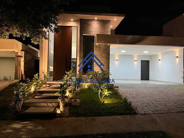#445 - Casa para Venda em Araraquara - SP