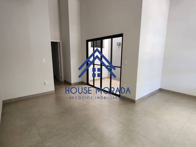 #479 - Casa para Venda em Araraquara - SP