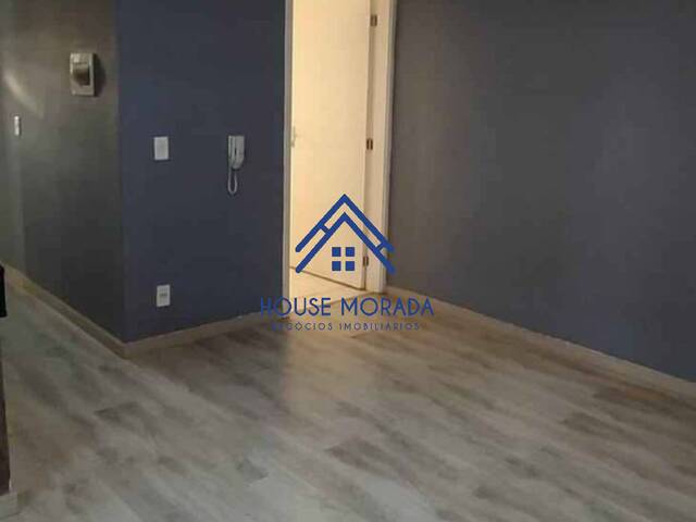 #487 - Apartamento para Venda em Araraquara - SP