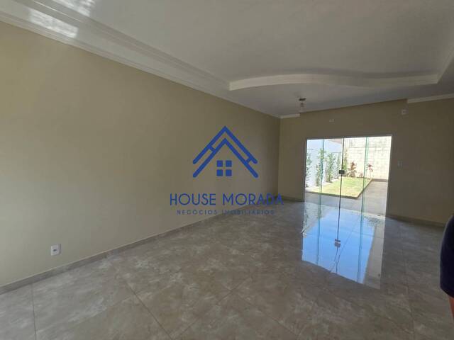 #296 - Casa para Venda em Araraquara - SP