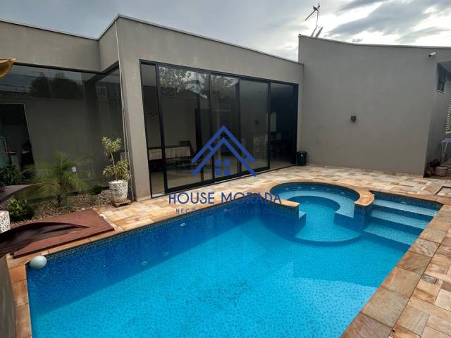 #520 - Casa para Venda em Araraquara - SP