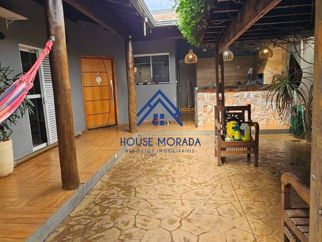 #548 - Casa para Venda em Araraquara - SP