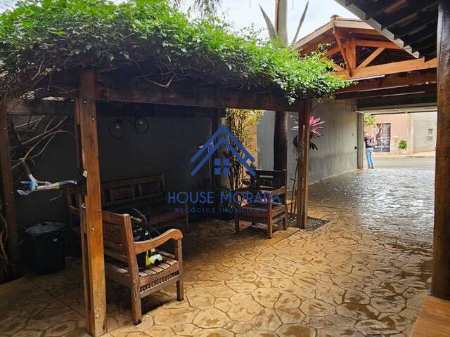 #548 - Casa para Venda em Araraquara - SP