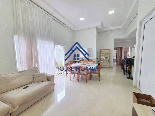 #549 - Casa para Venda em Araraquara - SP