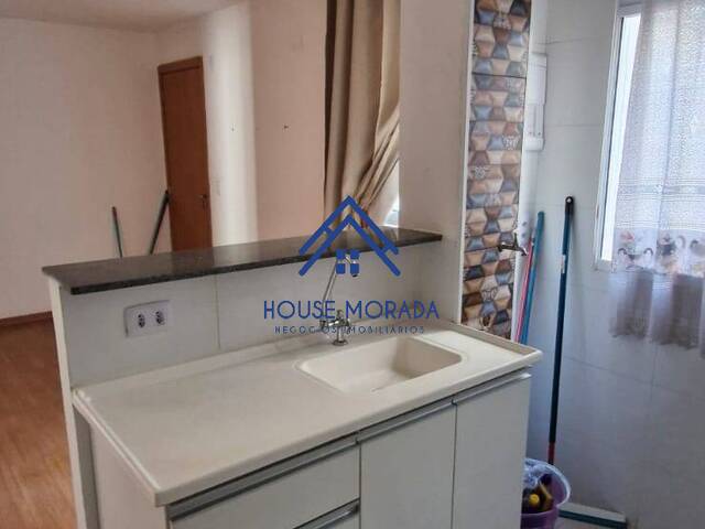 #600 - Apartamento para Venda em Araraquara - SP