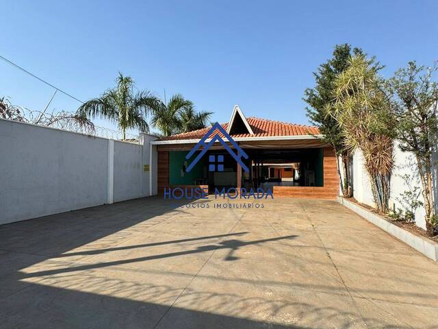 Casa para Venda em Araraquara - 3