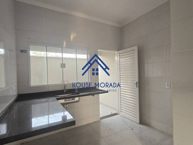 #130 - Casa para Venda em Araraquara - SP