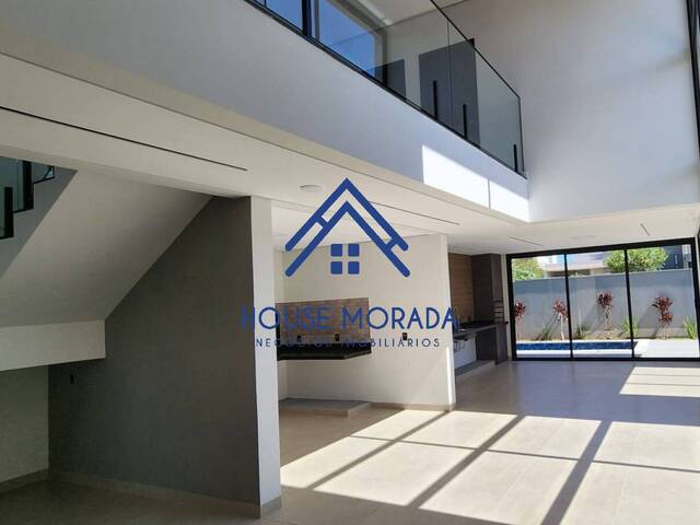 Casa para Venda em Araraquara - 2