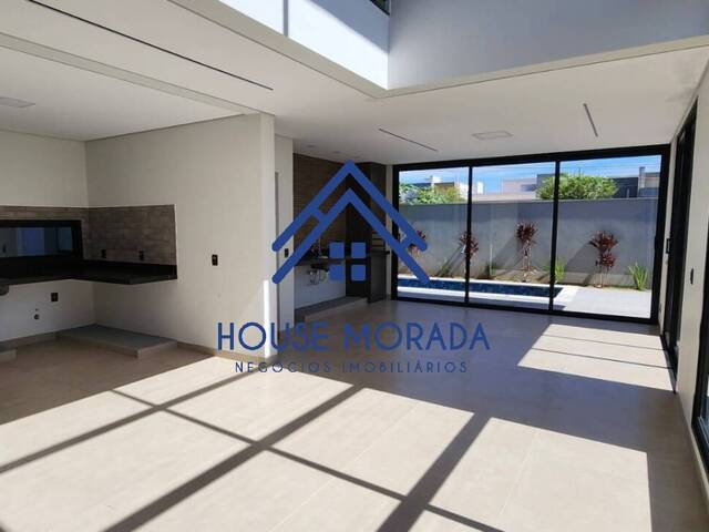 Casa para Venda em Araraquara - 3