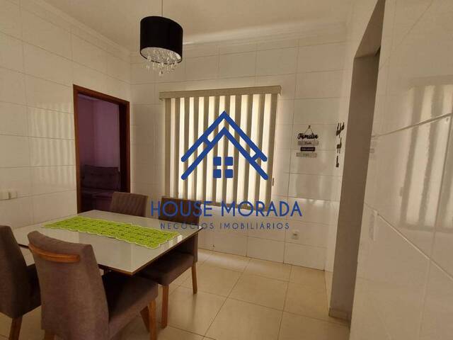 Casa para Venda em Araraquara - 2