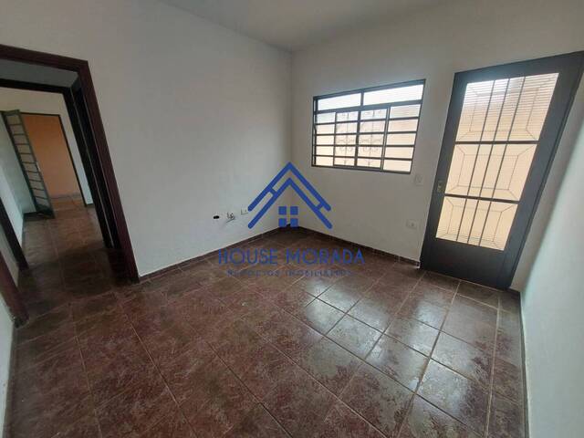 #177 - Casa para Venda em Américo Brasiliense - SP