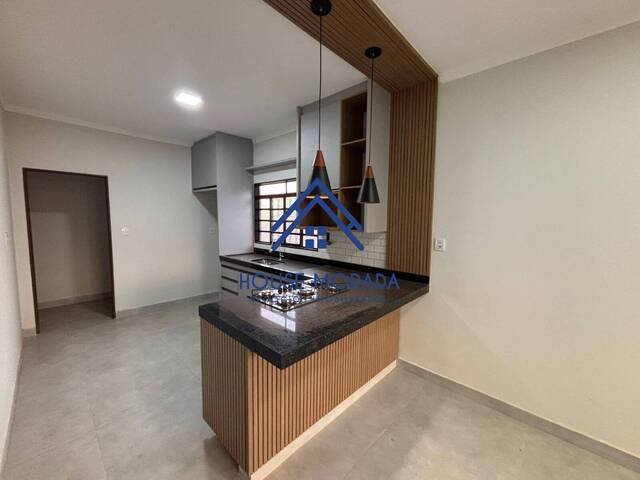 Casa para Venda em Araraquara - 3