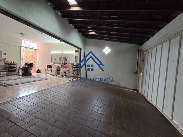 #207 - Casa para Venda em Américo Brasiliense - SP
