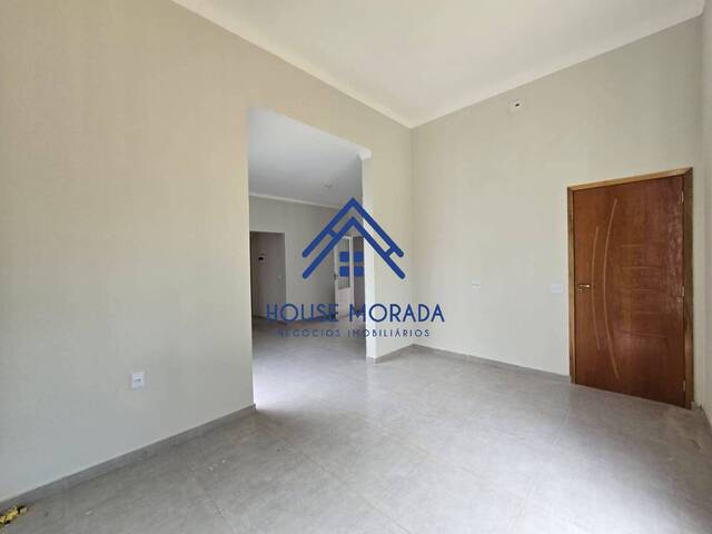 Casa para Venda em Araraquara - 2