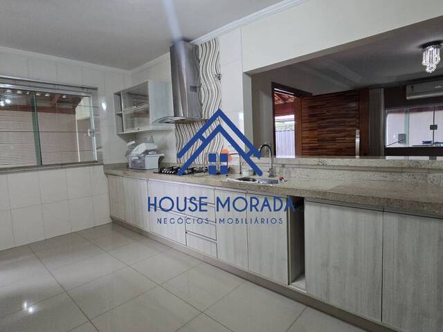 #283 - Casa para Venda em Araraquara - SP