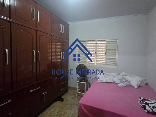 Casa para Venda em Américo Brasiliense - 4