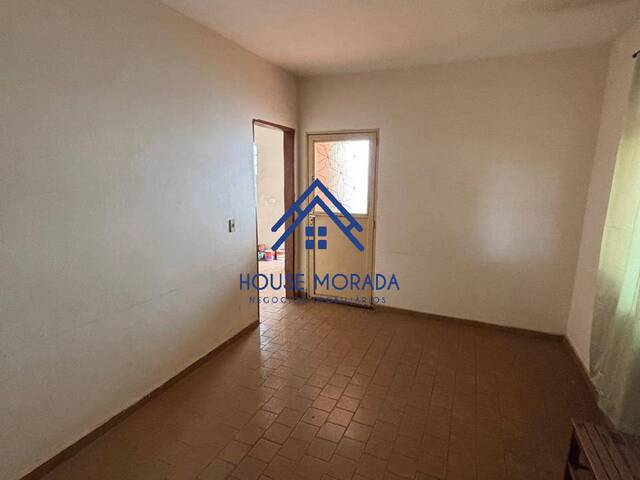 #293 - Casa para Venda em Araraquara - SP