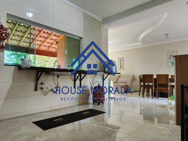 #296 - Casa para Venda em Araraquara - SP