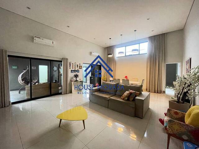 Casa para Venda em Araraquara - 3