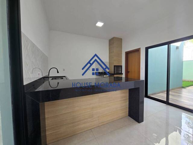 Casa para Venda em Araraquara - 5