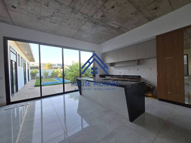 Casa para Venda em Araraquara - 3