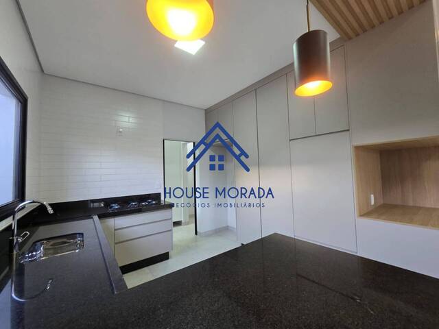 Casa para Venda em Araraquara - 5