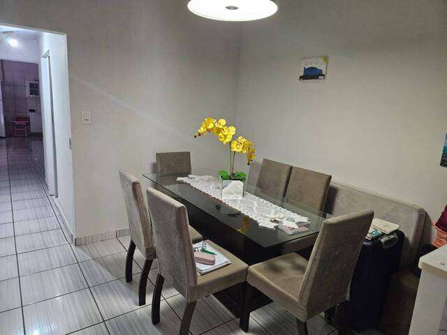 Casa para Venda em Araraquara - 2