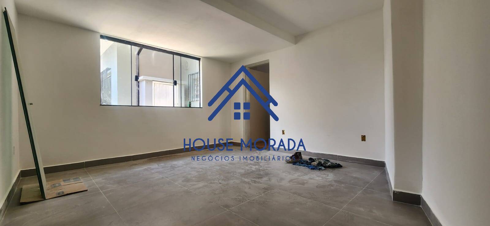 ALUGO CASA COMERCIAL C/ 04 SALAS,ESTACIONAMENTO CENTRO ARARAQUARA SP