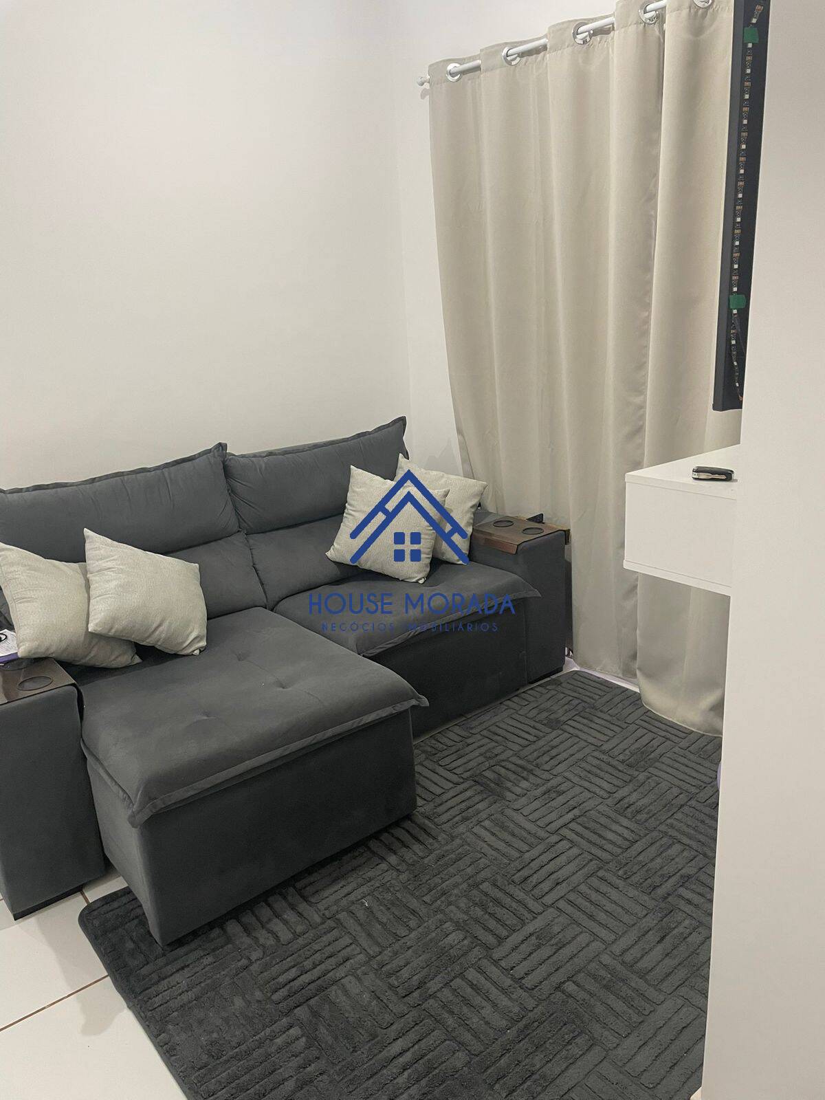 VENDO APARTAMENTO C/SACADA 02 DORMITÓRIOS PQ DAS PITANGUEIRAS ARARAQUARA SP