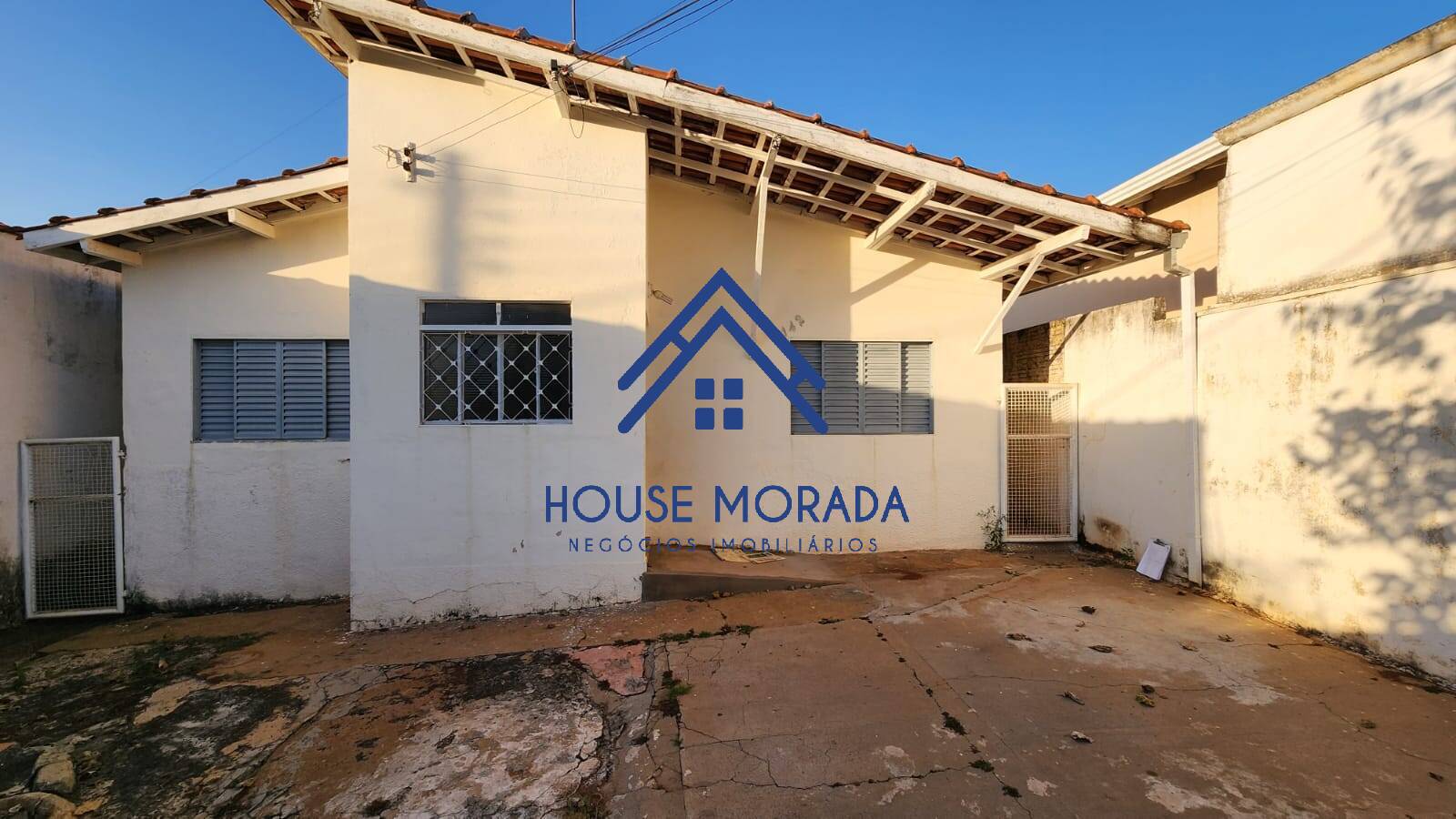 VENDO CASA 03 DORMITÓRIOS JD DOM PEDRO I ARARAQUARA SP