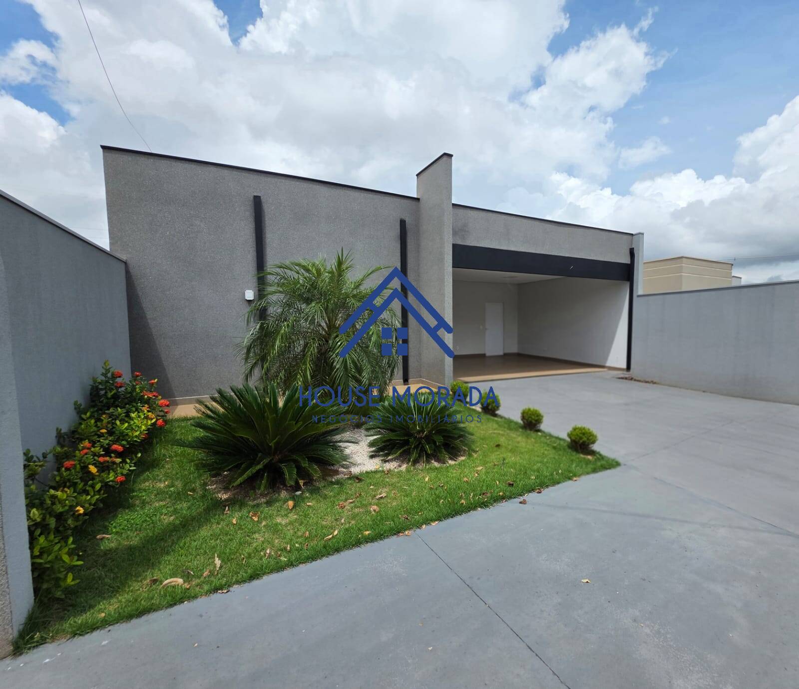 VENDO OU ALUGO CASA EM CONDOMÍNIO 03 DORMIT SENDO 1 SUÍTE COND SOLLARIS AQA