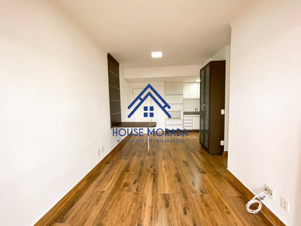 VENDO APARTAMENTO 02 DORMITÓRIOS COM SACADA SOLLO EDIF RESIDENCIAL AQA SP
