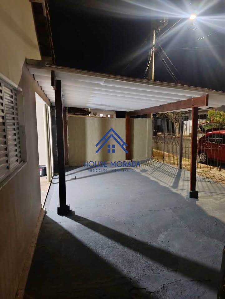 VENDO CASA 03 DORMITÓRIOS VILA XAVIER ARARAQUARA SP