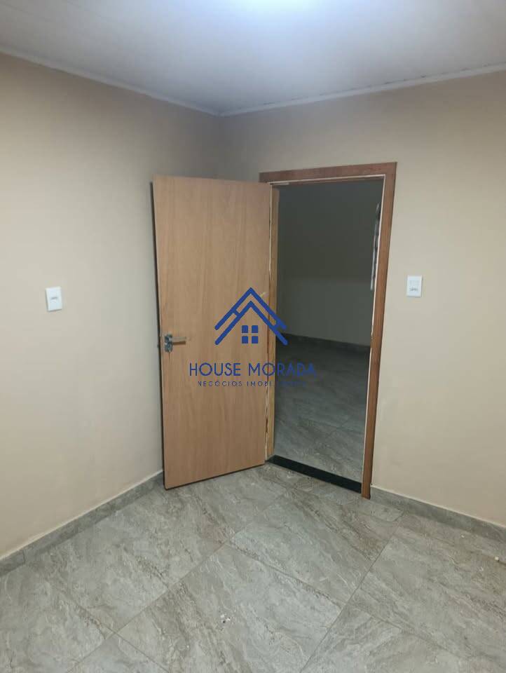 VENDO CASA 03 DORMITÓRIOS VILA XAVIER ARARAQUARA SP