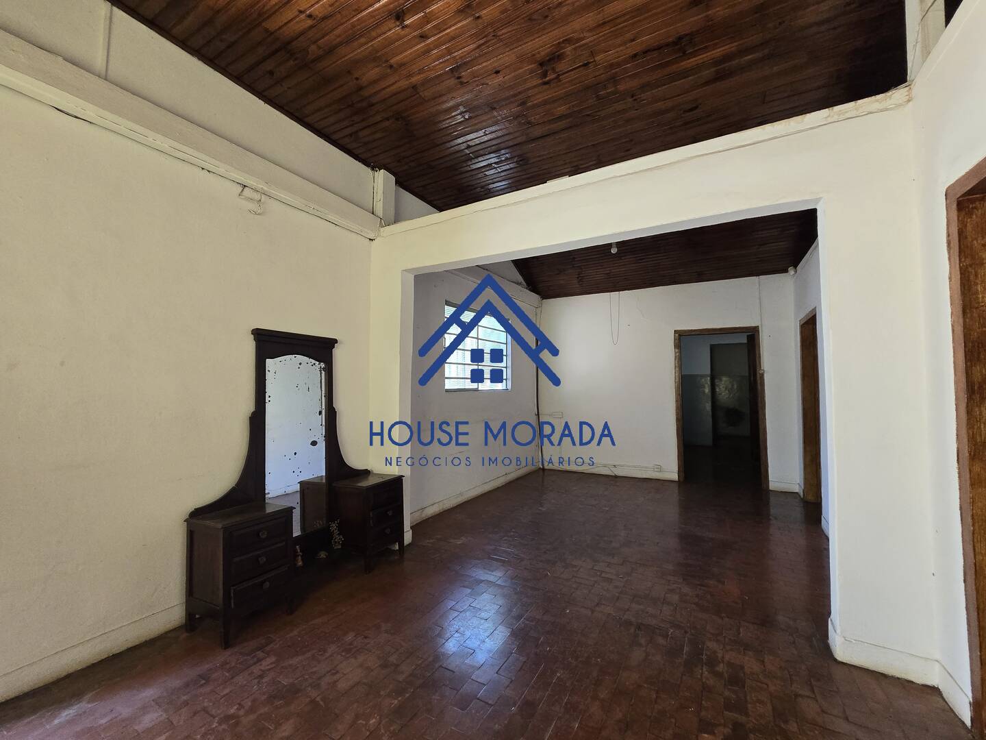 VENDO CASA 2 DORMITORIOS, VILA FERROVIARIA, ARARAQUARA/SP