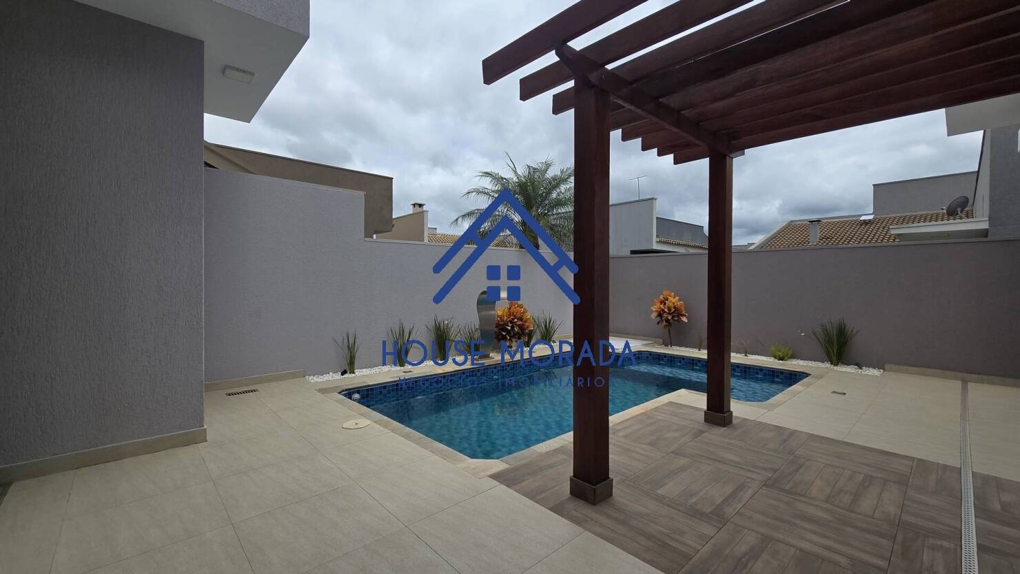 VENDO CASA, ALTO PADRAO, 3 SUITES, COM PISCINA, ACACIAS I, ARARAQUARA/SP
